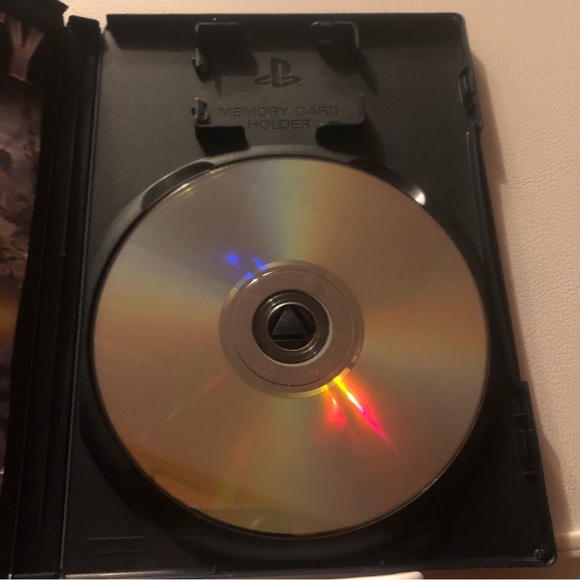 Call of Duty: Finest Hour (Sony PlayStation 2, 2004) Complete With Manual tested - Picture 2 of 5